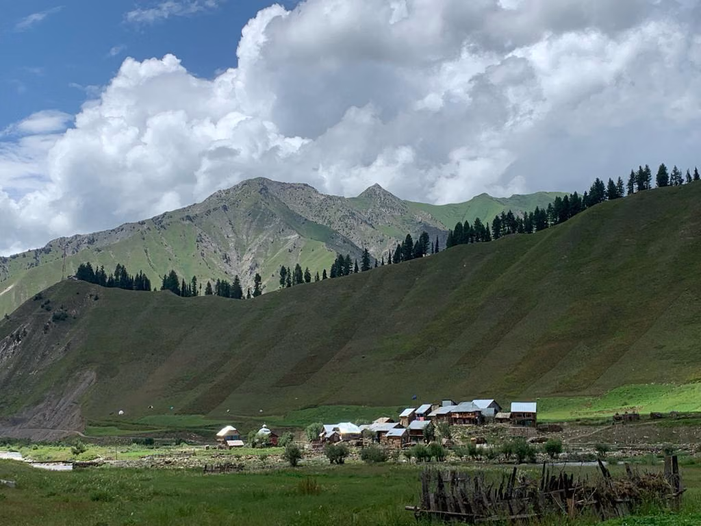 Gurez Valley 4 Nights 5 Days Tour Package – photo 2